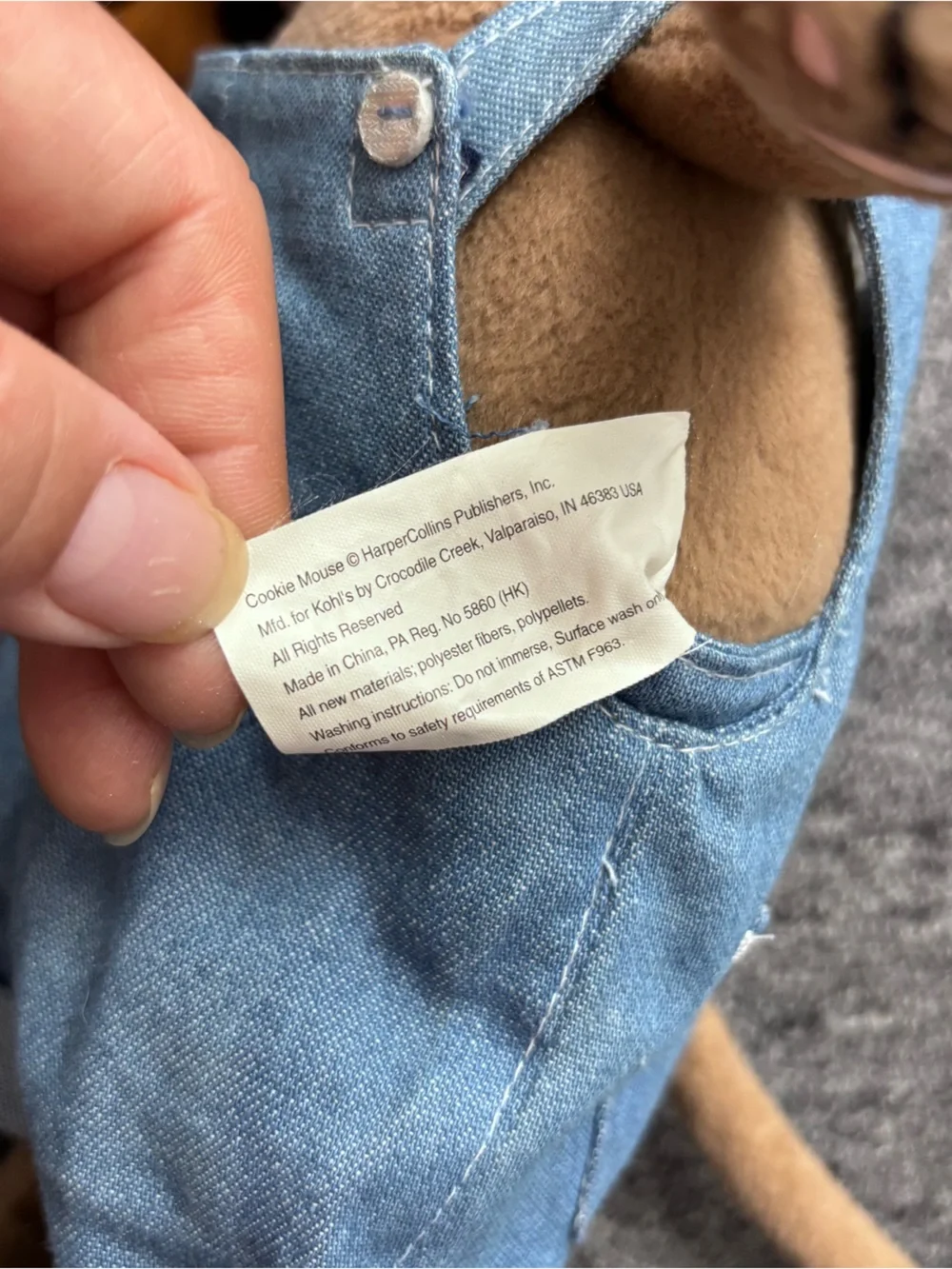 Kohls cares If you give a mouse a cookie plush stuffed animal denim overalls